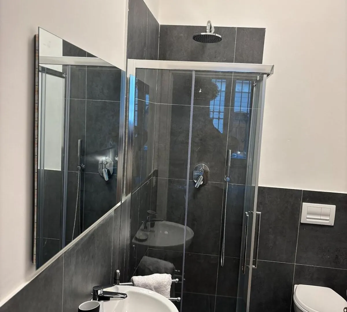 Florence Tropical Suite